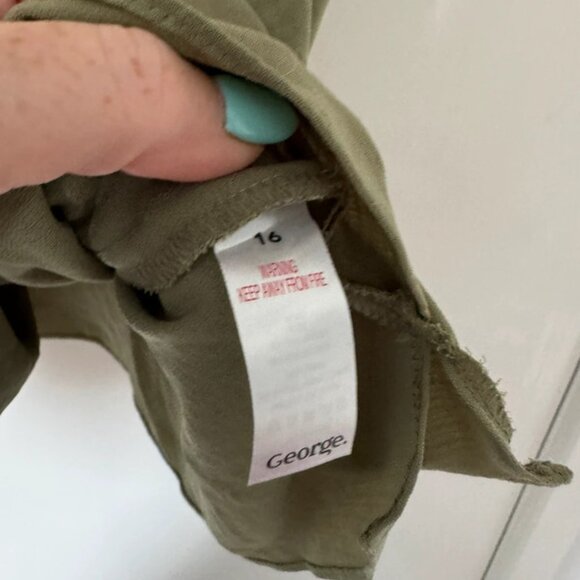 Khaki green cami top - Picture 5 of 5